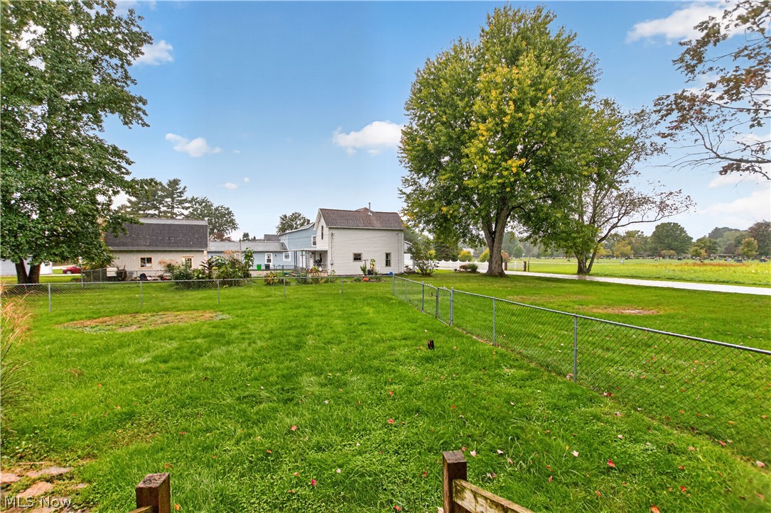 1950 Carolina Street NW Dover OH 44622