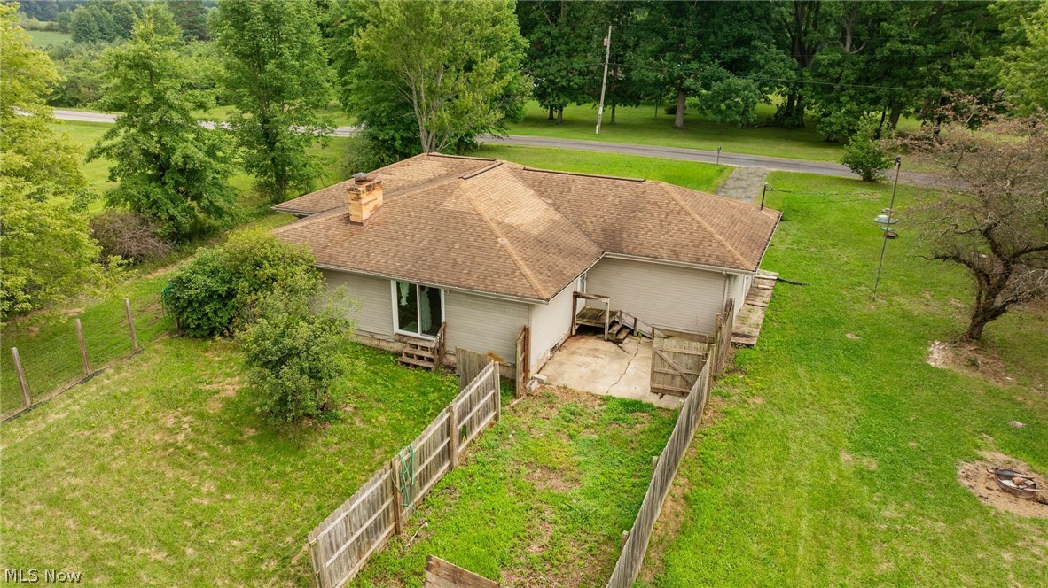 2555 Anderson Anthony Road NW Warren OH 44481
