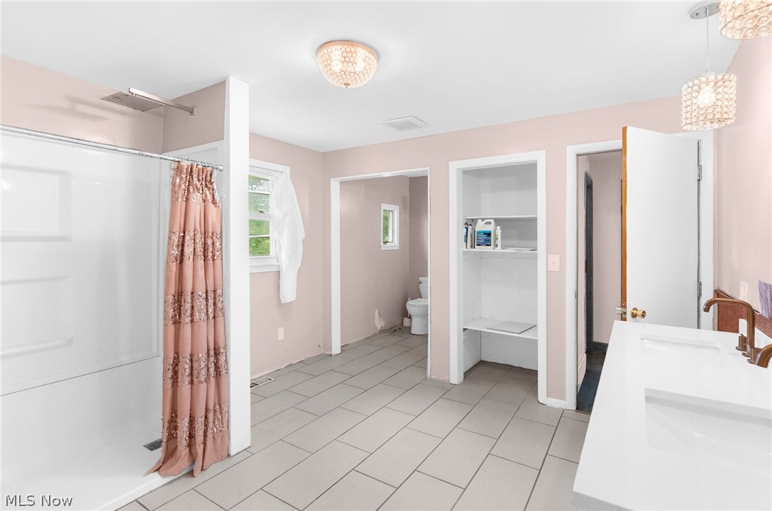 2555 Anderson Anthony Road NW Warren OH 44481