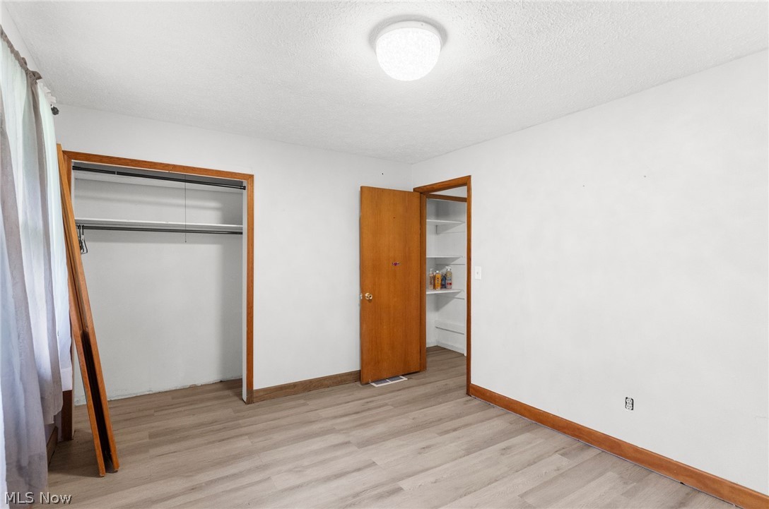 2555 Anderson Anthony Road NW Warren OH 44481