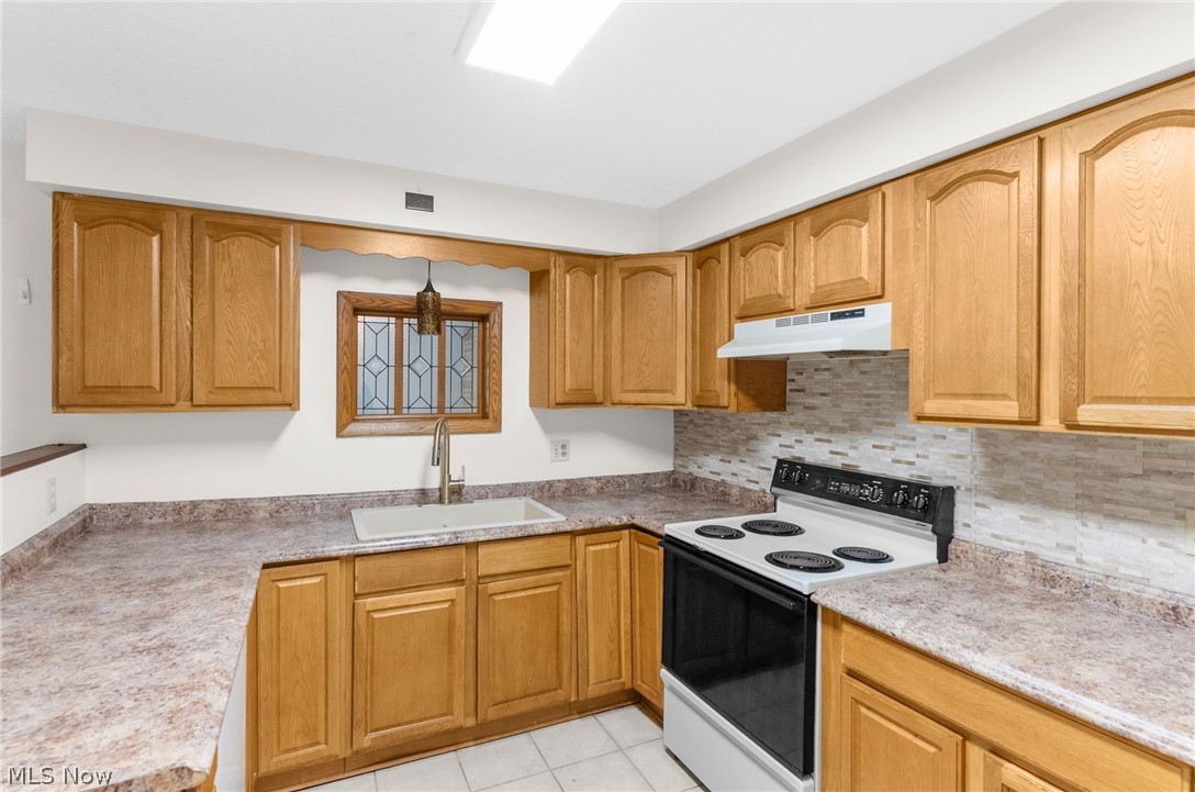 2555 Anderson Anthony Road NW Warren OH 44481