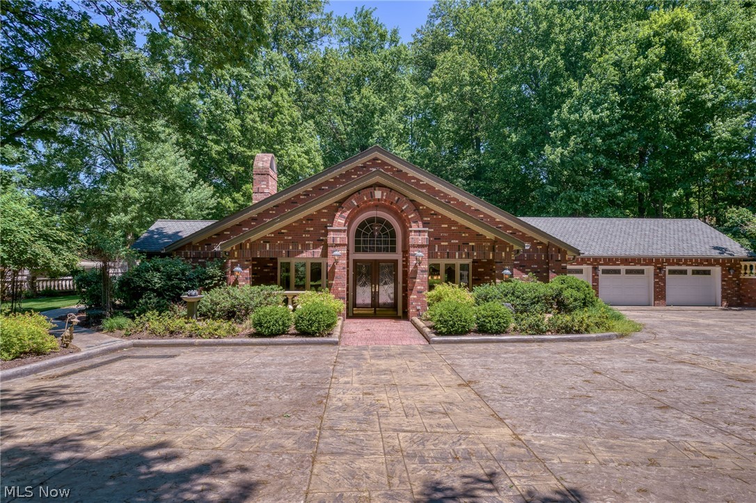 7035 Quarry Road Amherst OH 44001
