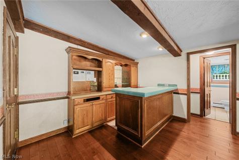 7035 Quarry Road Amherst OH 44001