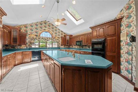 7035 Quarry Road Amherst OH 44001