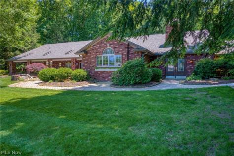 7035 Quarry Road Amherst OH 44001