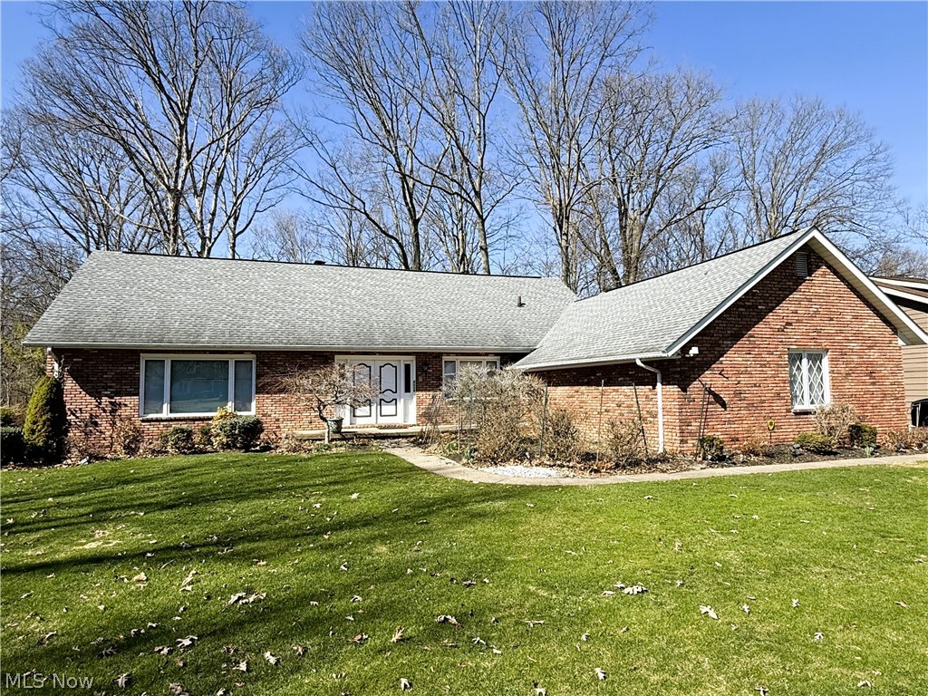 Brecksville OH, 8638 Hollis Lane