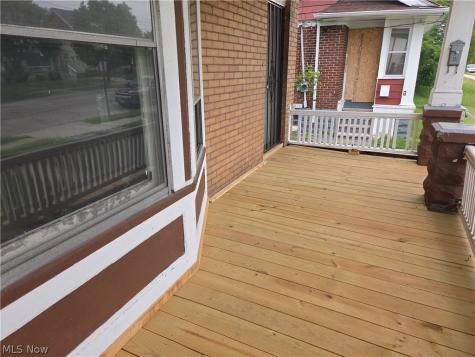 13609 Caine Avenue Cleveland OH 44105