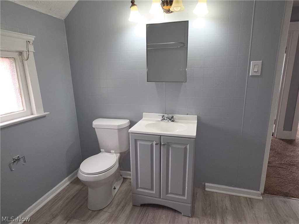 13609 Caine Avenue Cleveland OH 44105