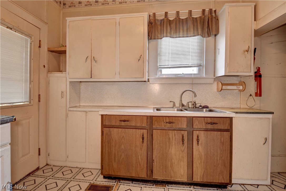 313 2nd Avenue SE Beach City OH 44608