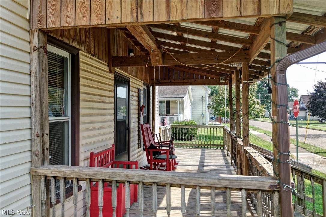 313 2nd Avenue SE Beach City OH 44608
