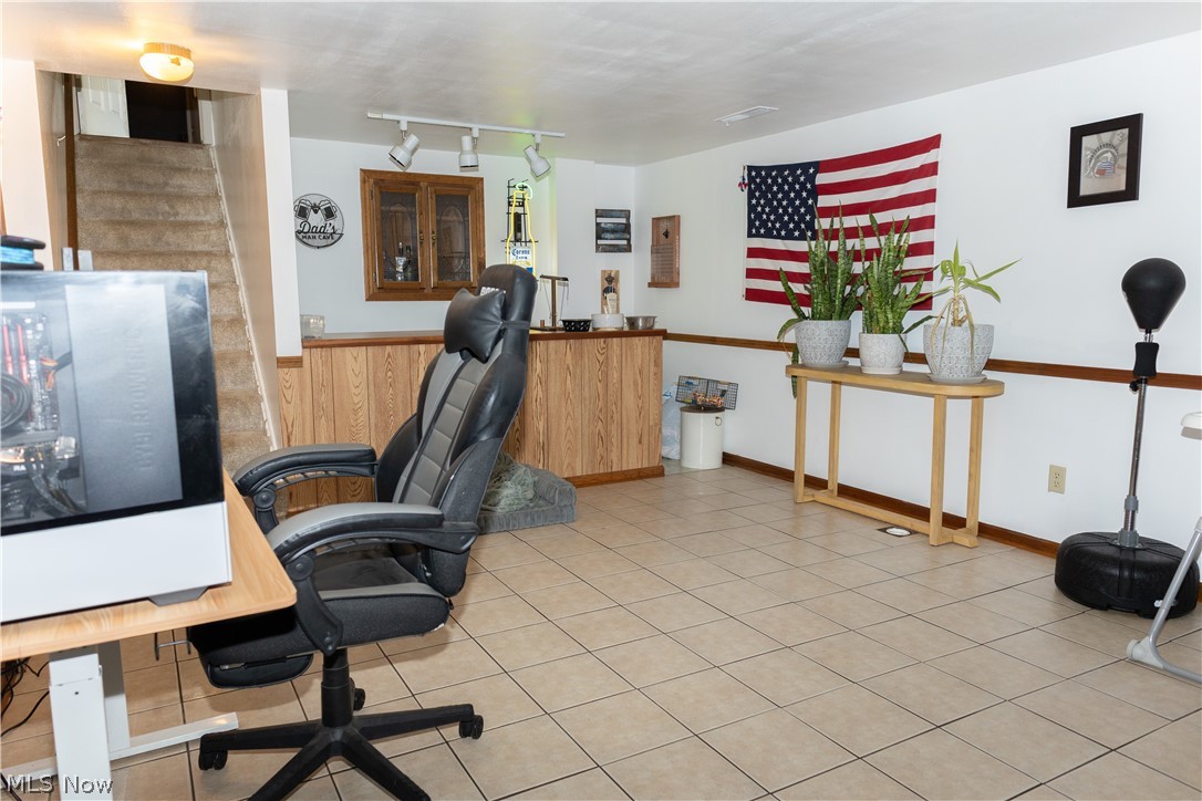 2122 Windham Street NE Canton OH 44721