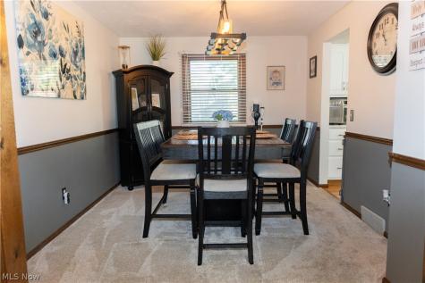 2122 Windham Street NE Canton OH 44721