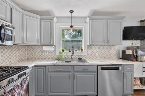 100 Cheyenne Drive Rittman OH 44270