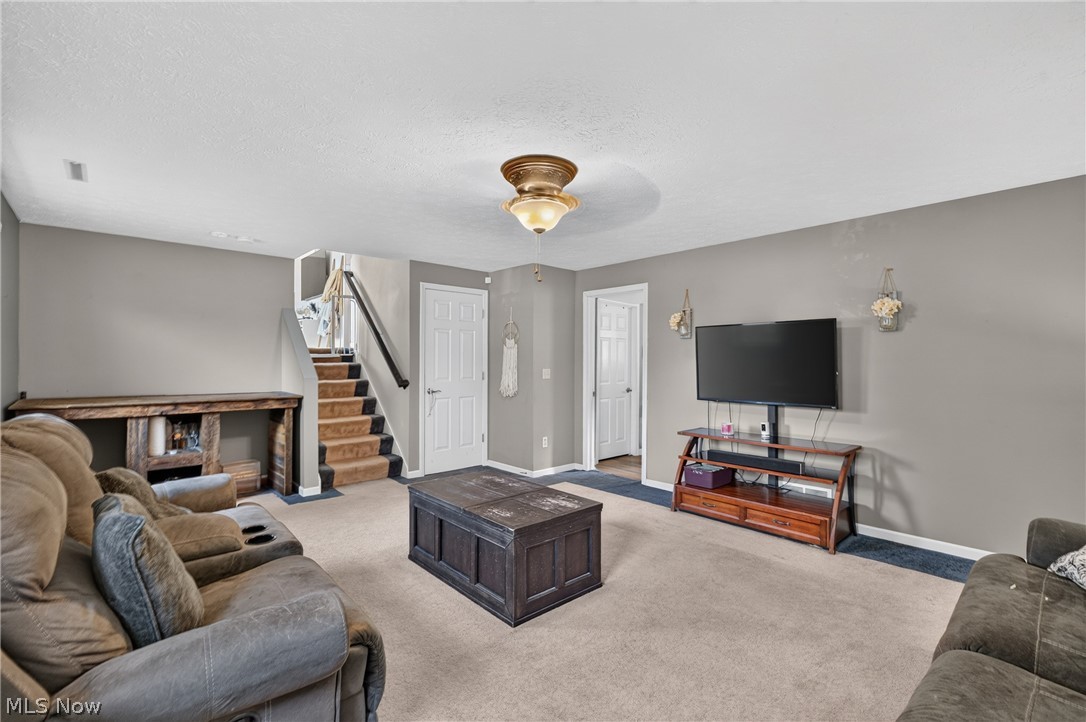 100 Cheyenne Drive Rittman OH 44270
