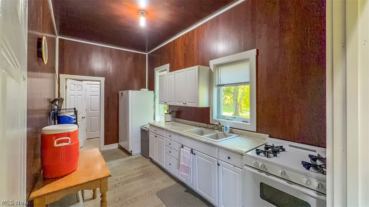 3628 & 3604 Painesville Warren Road Southington OH 44470