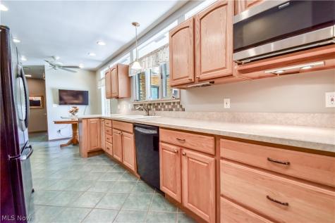 28833 Clark Drive Wickliffe OH 44092