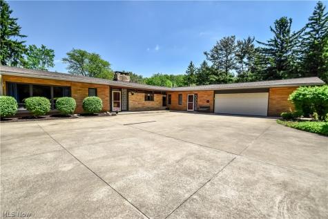 28833 Clark Drive Wickliffe OH 44092