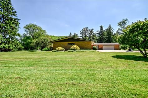 28833 Clark Drive Wickliffe OH 44092