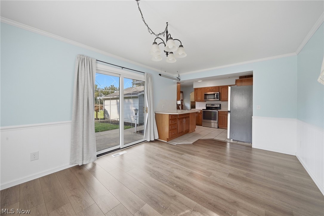 1724 Spring Valley Avenue NW Canton OH 44708