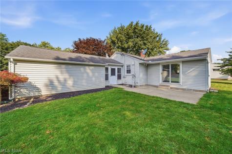 1724 Spring Valley Avenue NW Canton OH 44708