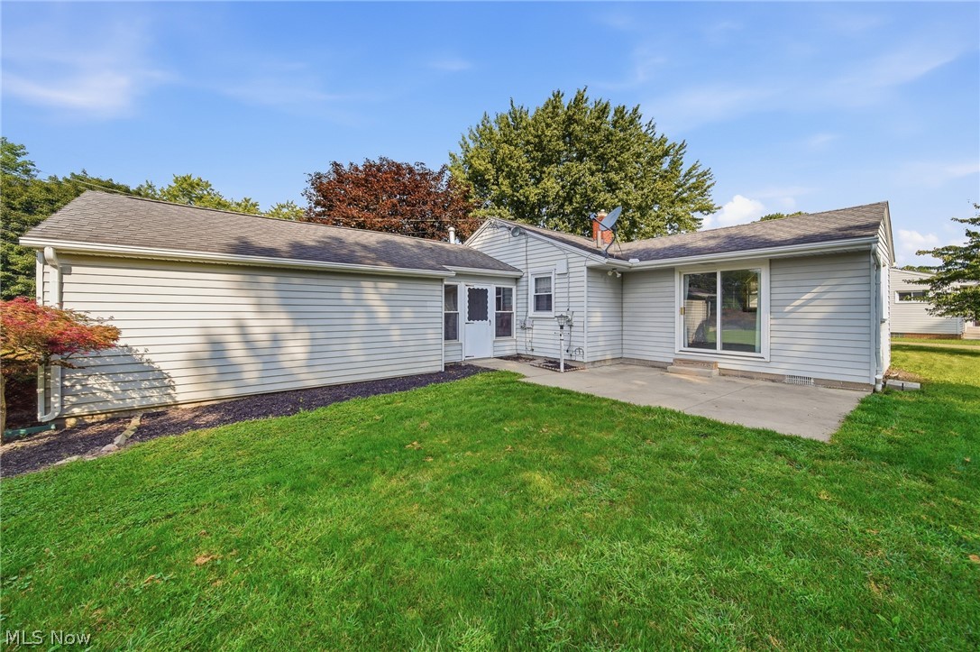 1724 Spring Valley Avenue NW Canton OH 44708