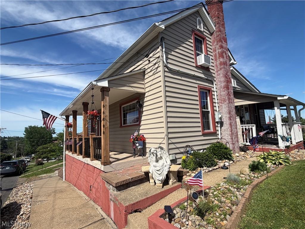 209 Washington Street Barnesville OH 43713