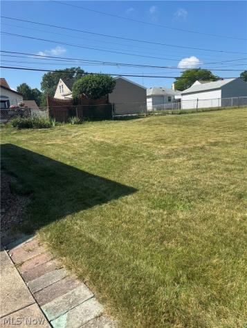 3031 Marda Drive Cleveland OH 44134