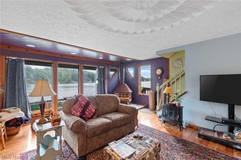 3867 Bay Path Drive Akron OH 44319