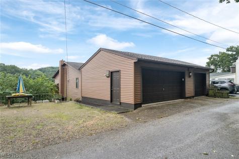3867 Bay Path Drive Akron OH 44319