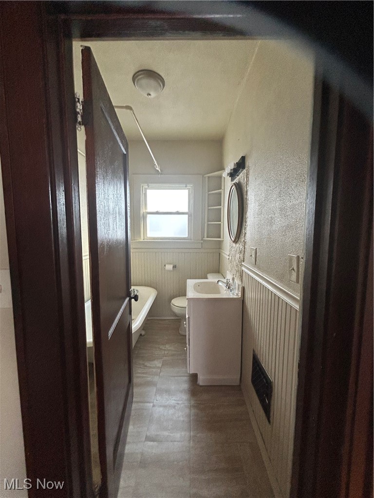 15 Katherine Street Struthers OH 44471