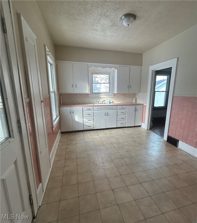 15 Katherine Street Struthers OH 44471