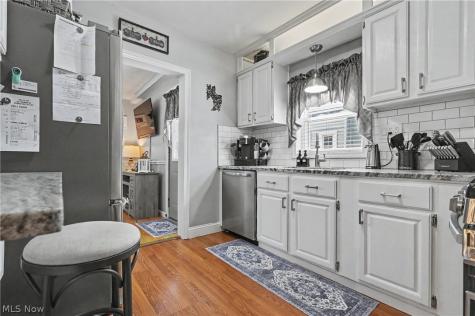 630 Marguerite Avenue Cuyahoga Falls OH 44221