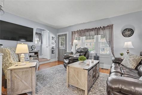630 Marguerite Avenue Cuyahoga Falls OH 44221