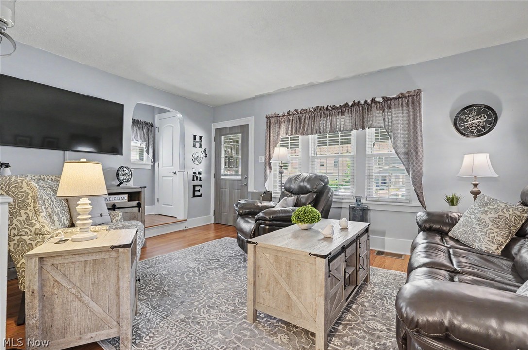 630 Marguerite Avenue Cuyahoga Falls OH 44221