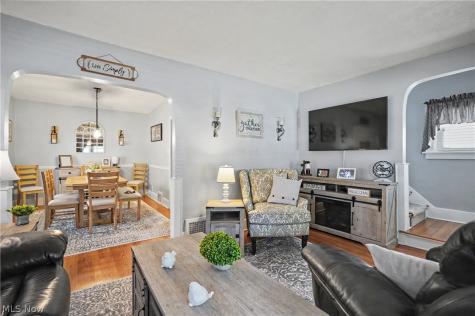 630 Marguerite Avenue Cuyahoga Falls OH 44221