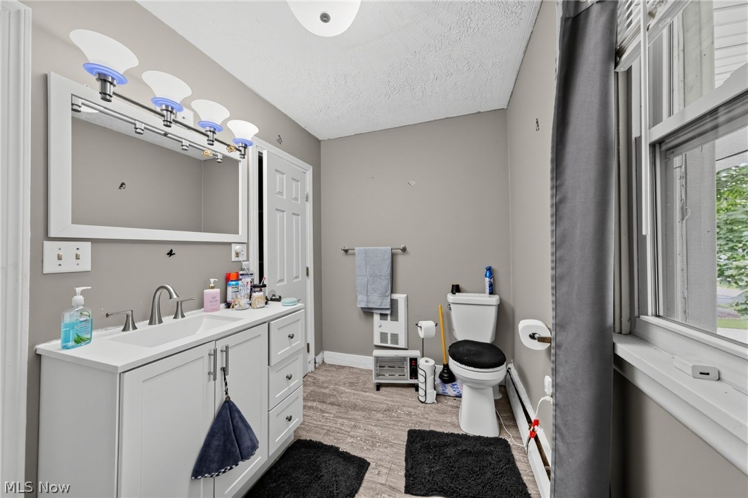 222 E Howard Street Willard OH 44890