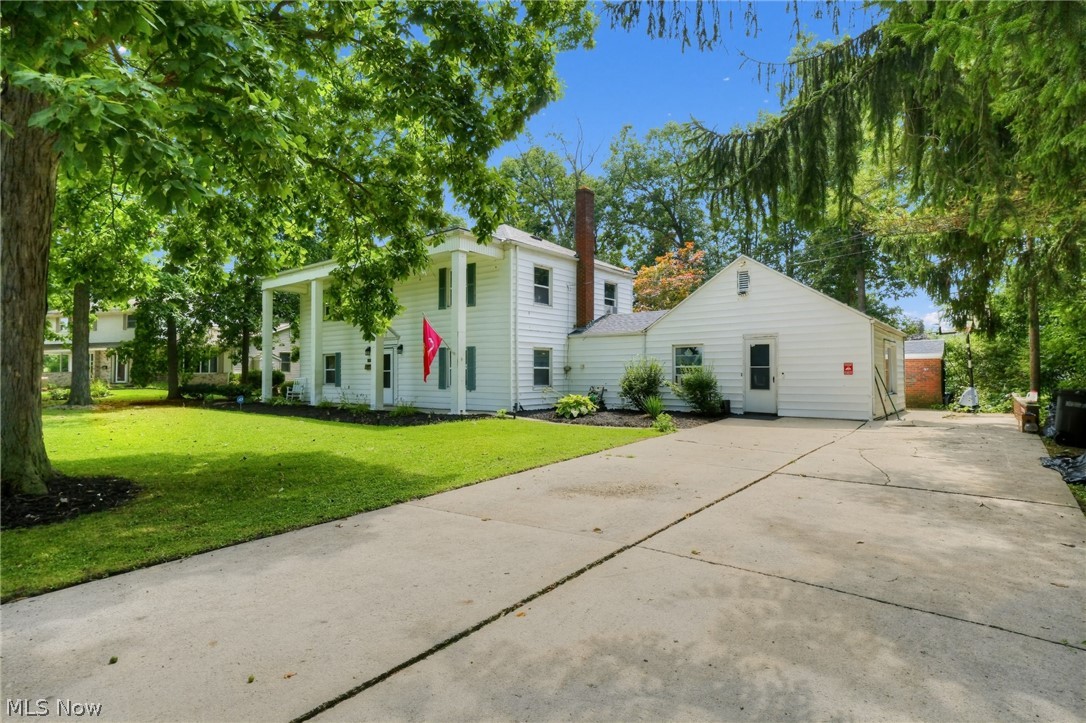 222 E Howard Street Willard OH 44890