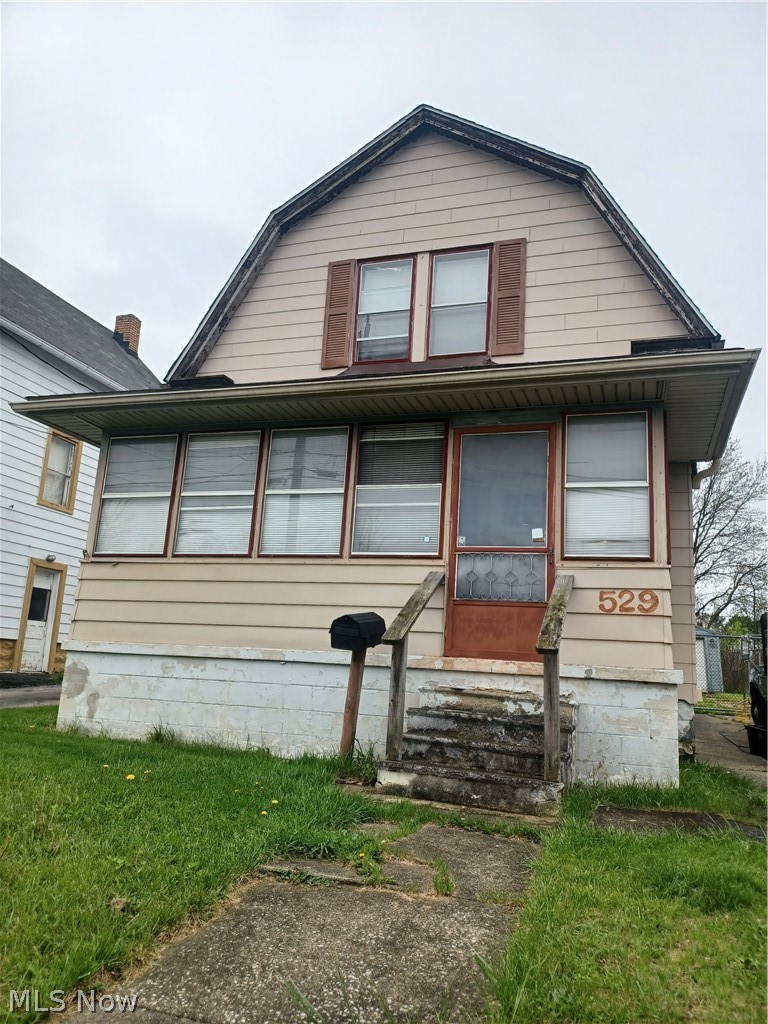 529 Dickson Street Youngstown OH 44502