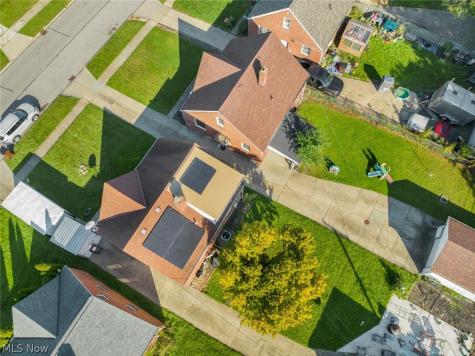 3431 Grovewood Avenue Parma OH 44134
