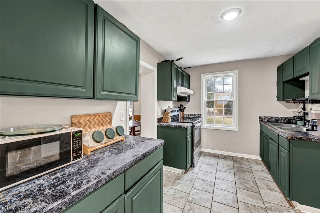2833 Hubbard Road Madison OH 44057