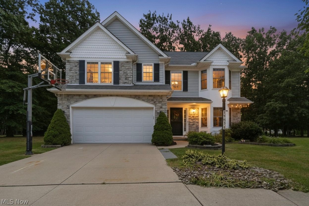 15831 Falmouth Oval Middleburg Heights OH 44130
