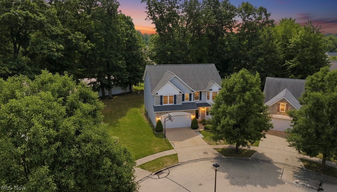15831 Falmouth Oval Middleburg Heights OH 44130