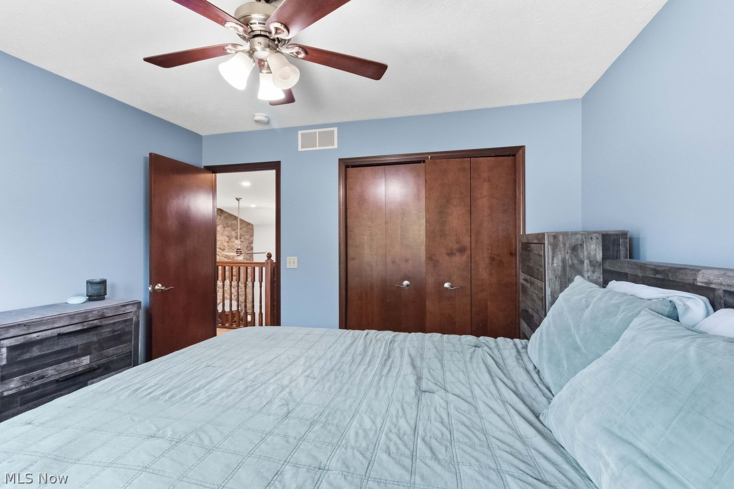15831 Falmouth Oval Middleburg Heights OH 44130