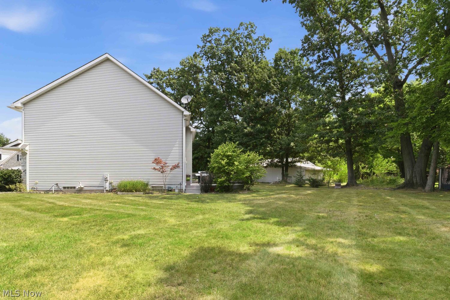 15831 Falmouth Oval Middleburg Heights OH 44130