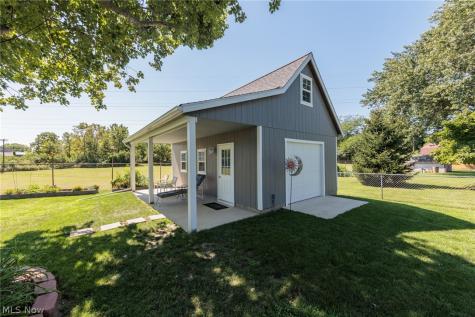 110 Birchwood Drive Sandusky OH 44870