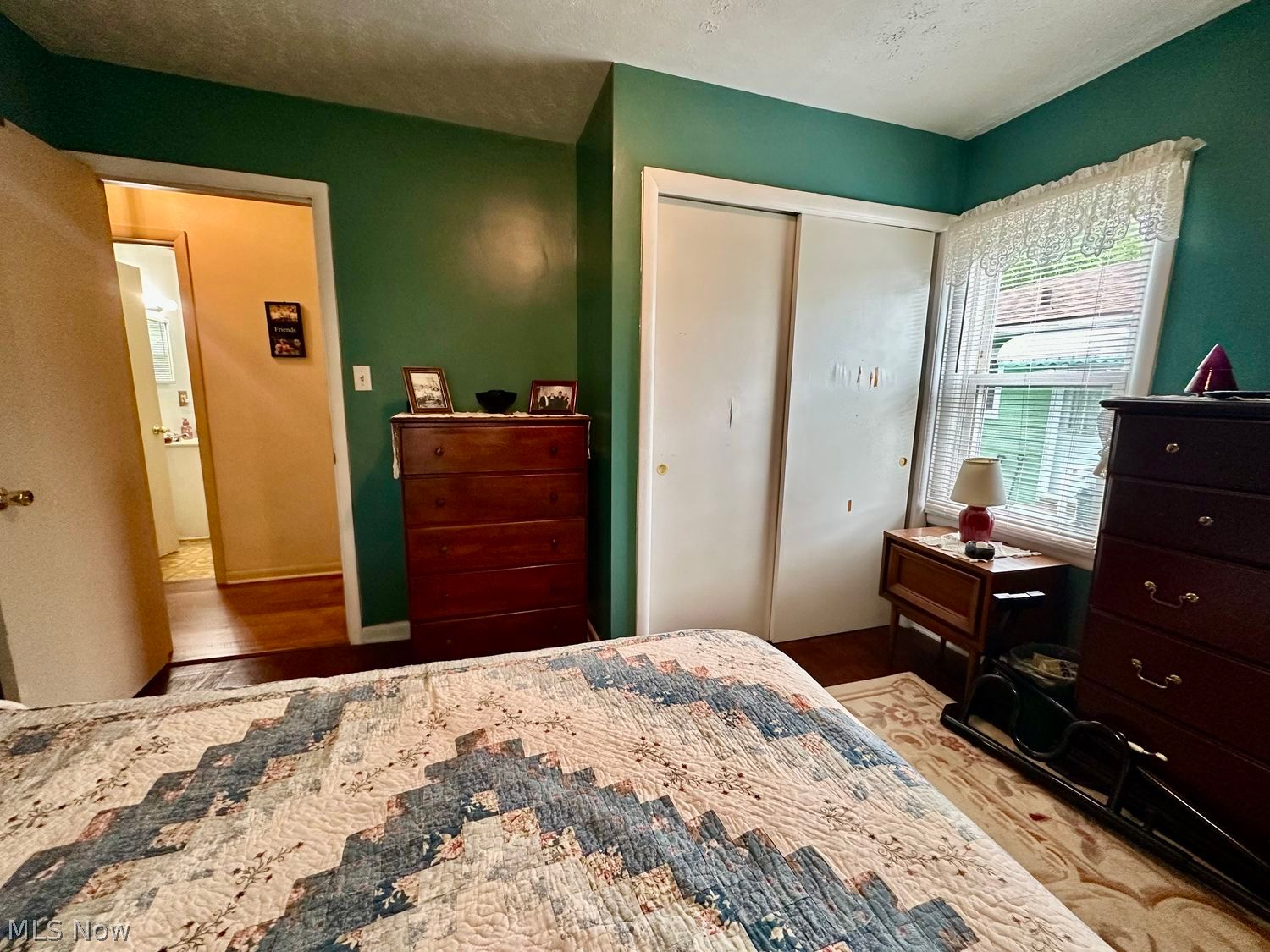 1215 Douglas Avenue Barberton OH 44203