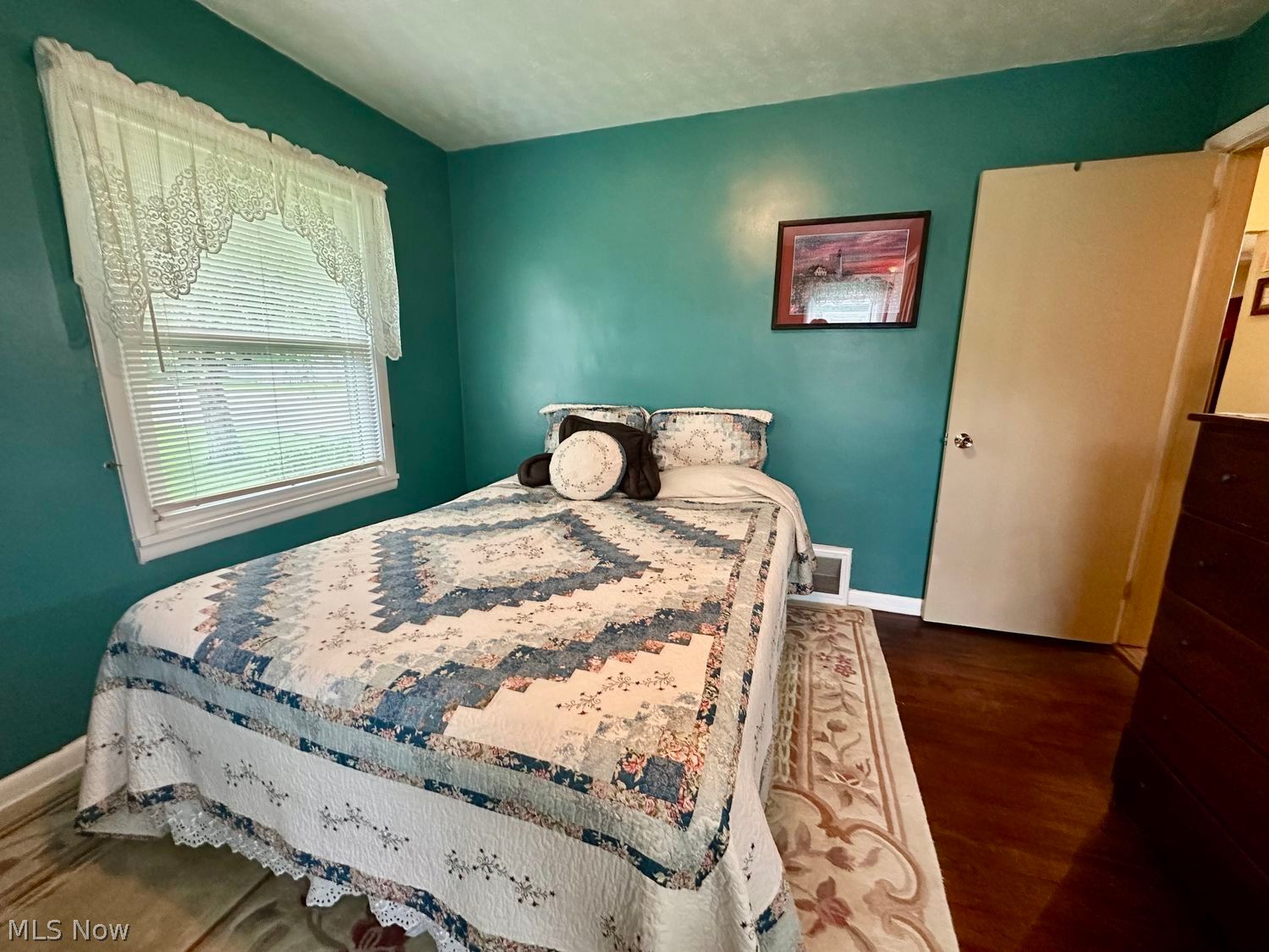 1215 Douglas Avenue Barberton OH 44203