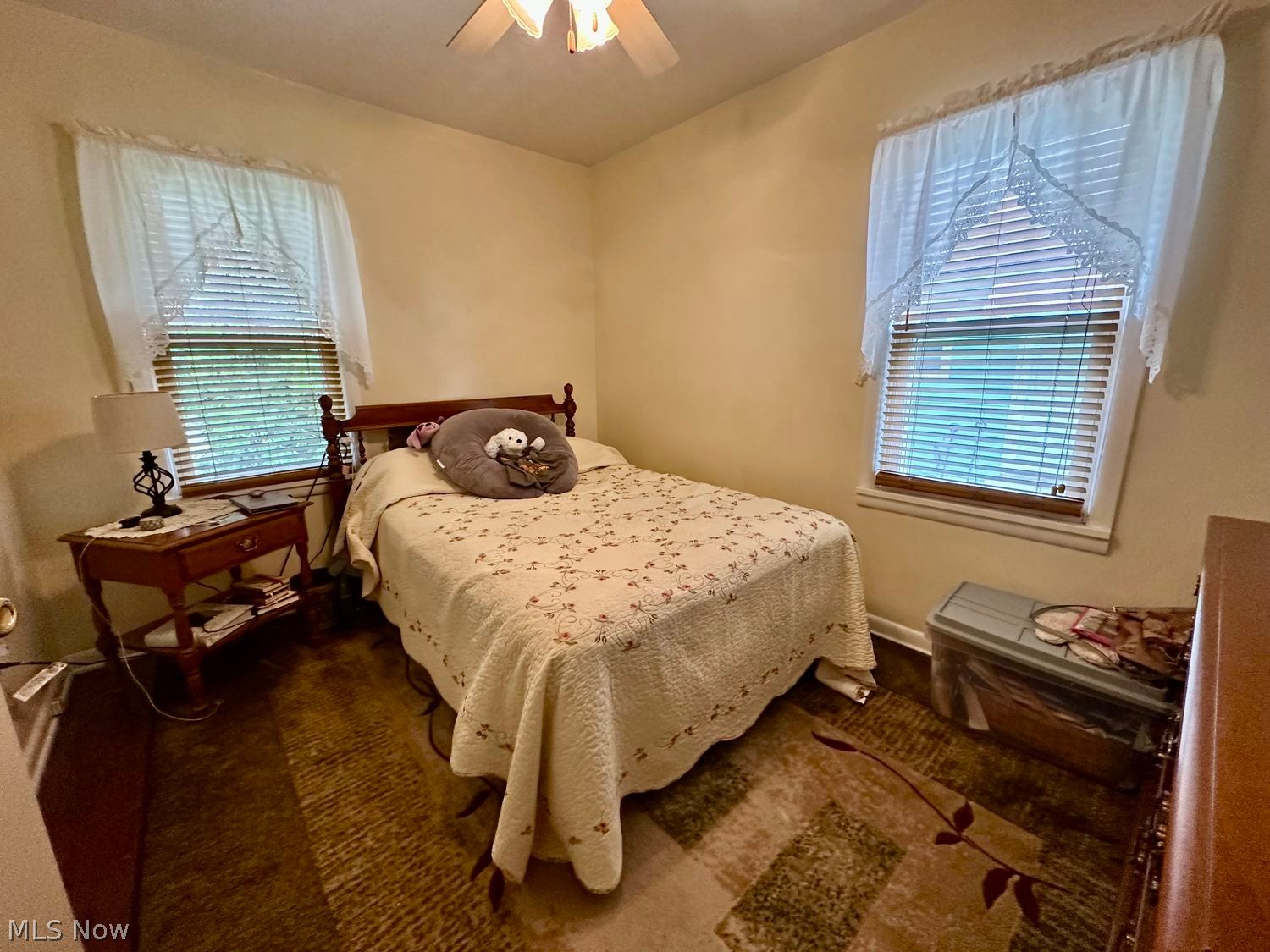 1215 Douglas Avenue Barberton OH 44203