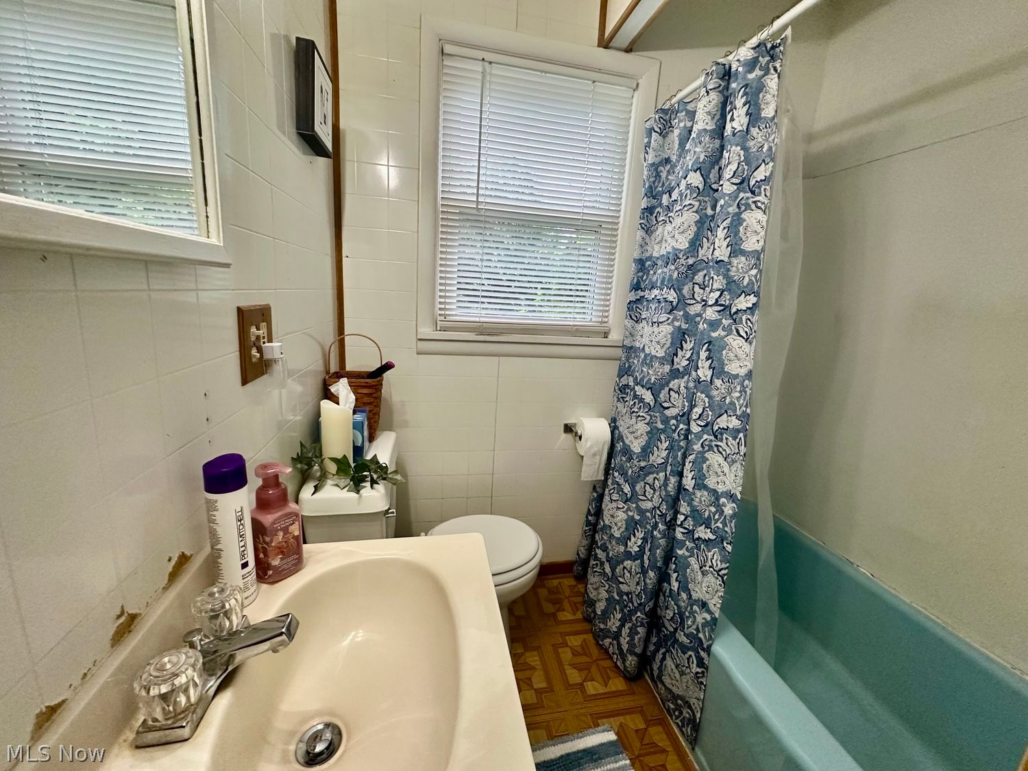 1215 Douglas Avenue Barberton OH 44203