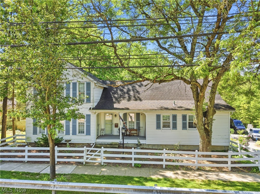 250 E Washington Street Chagrin Falls OH 44022